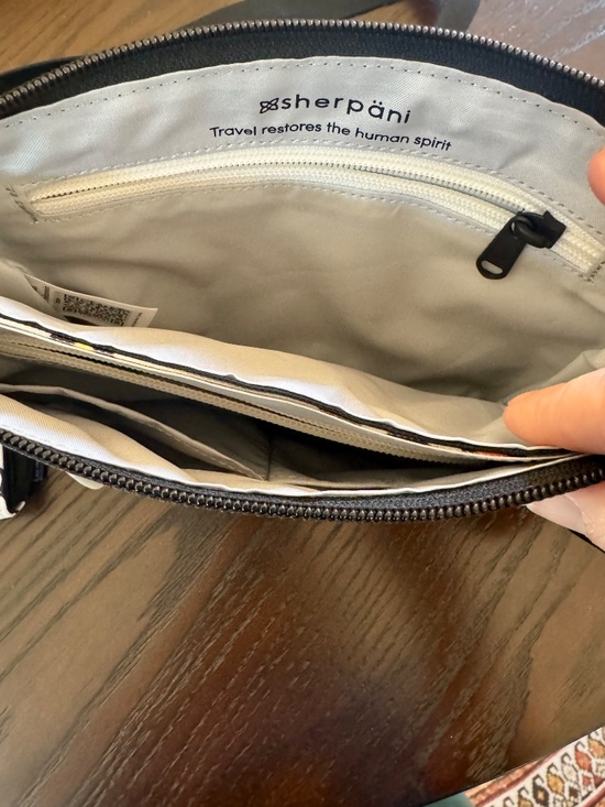 Sherpani Crossbody Zoom Bag & Barcelona Wallet “Magnolia” - Picture 12 of 15